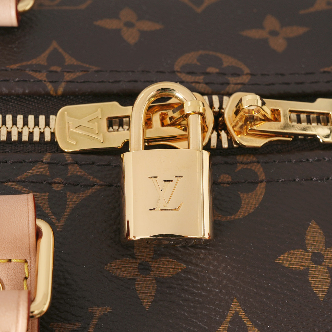 LOUIS VUITTON(USED)루이비통 모노그램 키폴 반둘리에 45